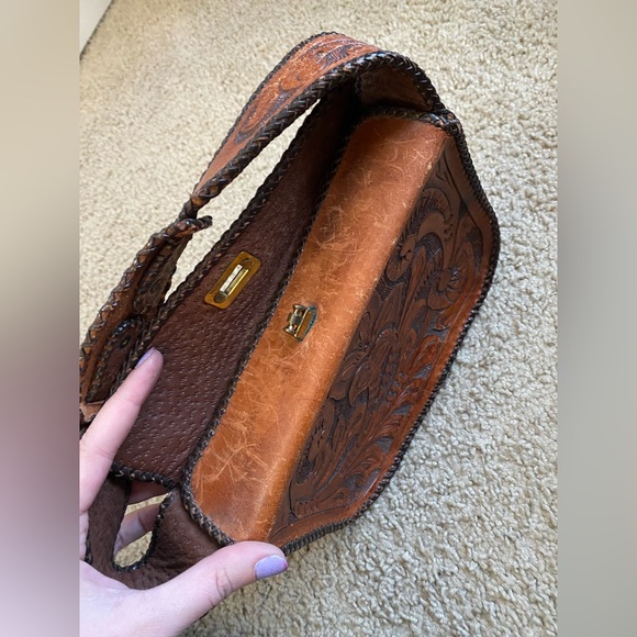 Handmade Vintage Genuine Leather Purse - Picture 5 of 9